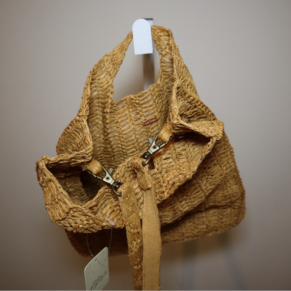 Free People Brunch Date Raffia Straw
Clutch Shoulder Bag - Picture 4 of 5
